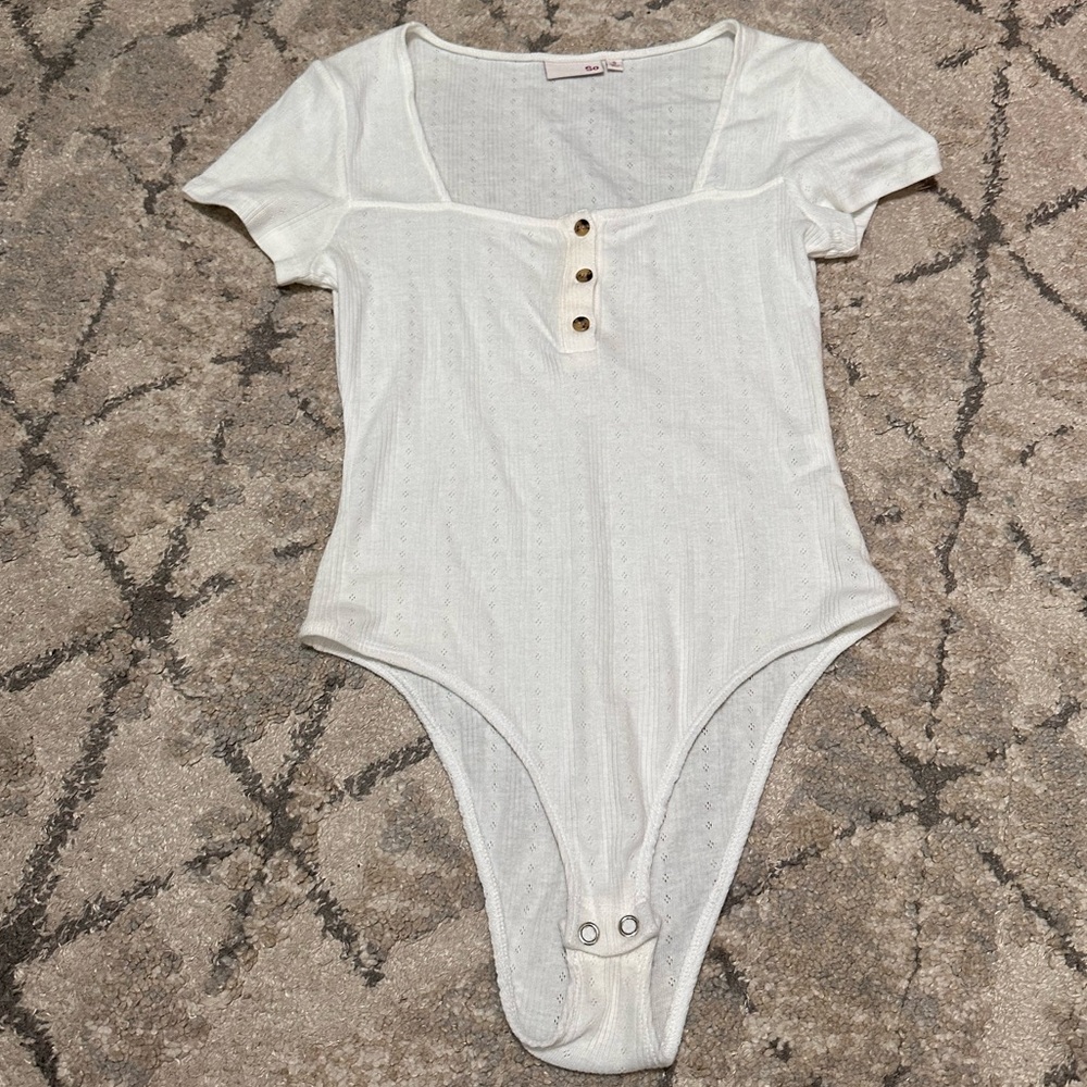 White pointelle bodysuit 🤍